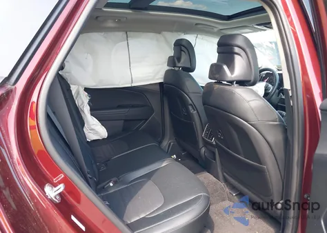 2024 Kia Sportage Sx-Prestige z USA, uszkodzony, nr VIN 5XYK5CDF5RG148906